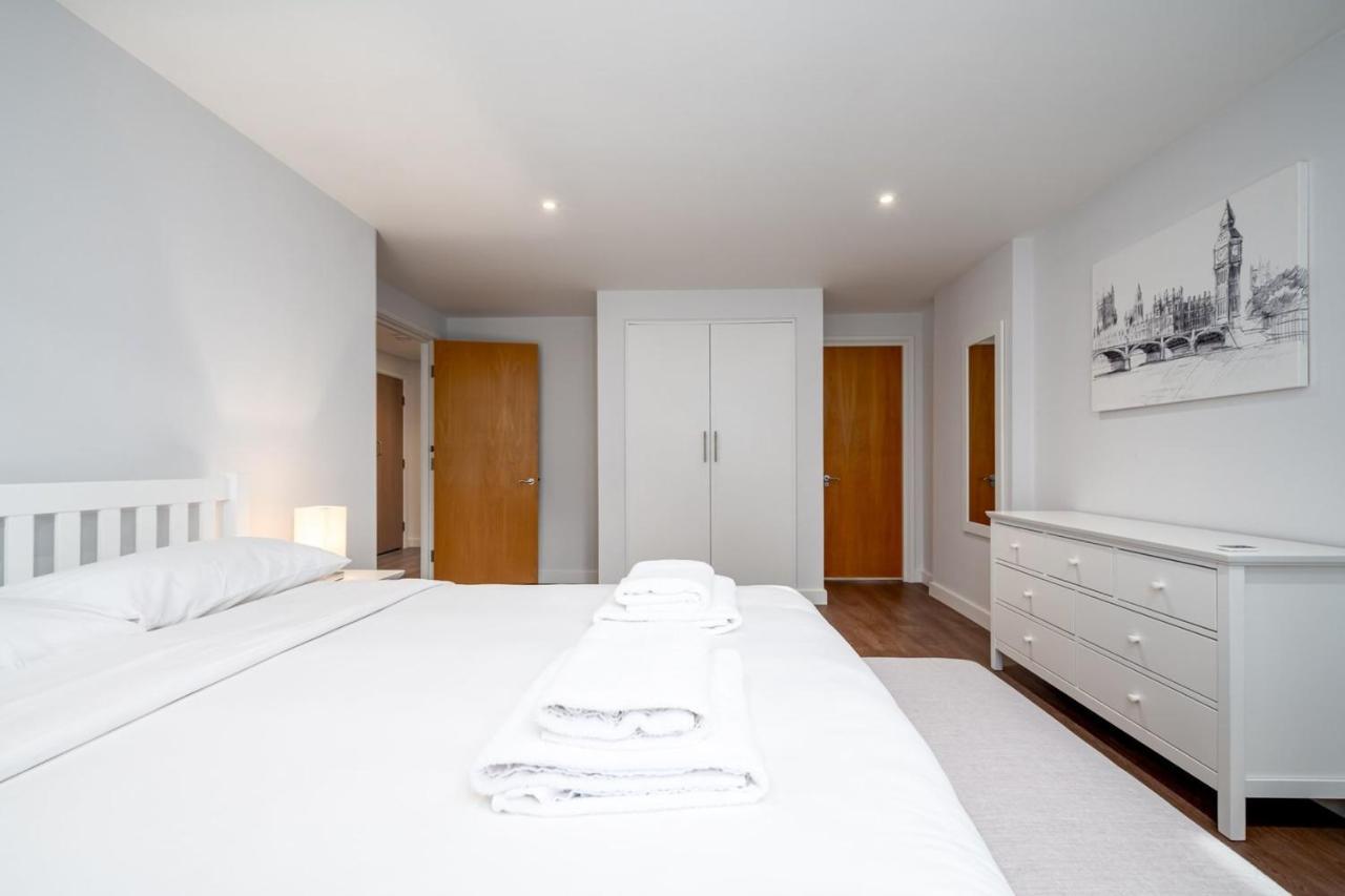 Modern & Spacious 2 Bedroom In Central Londen Buitenkant foto