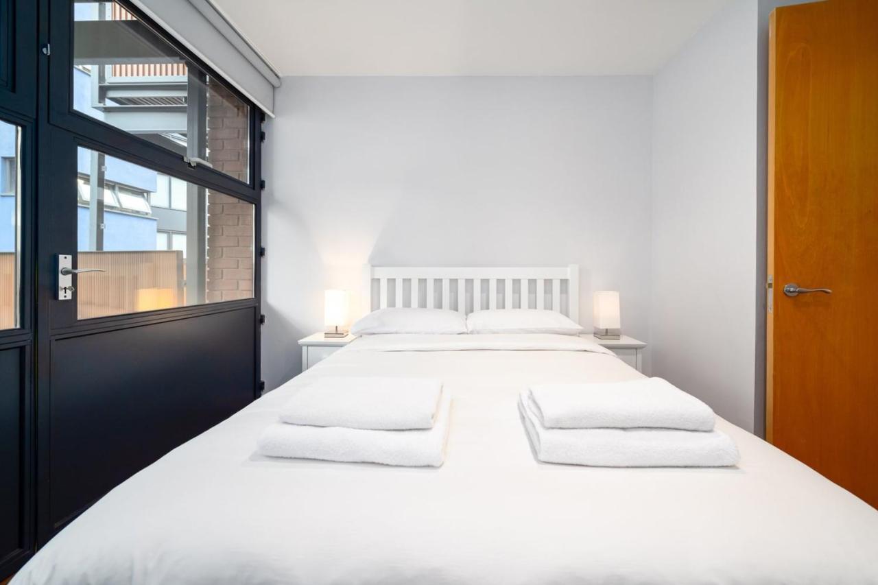 Modern & Spacious 2 Bedroom In Central Londen Buitenkant foto